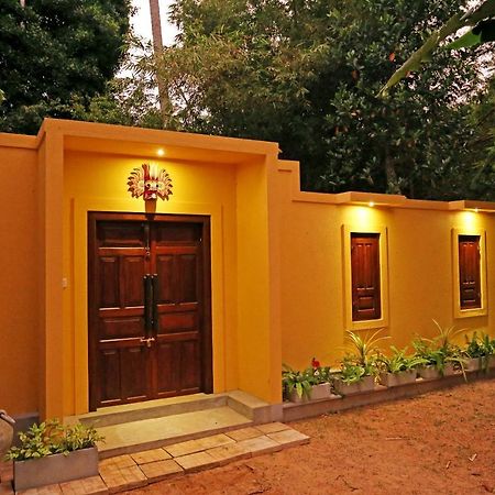 Villa Sanni 18 Hikkaduwa Exterior photo