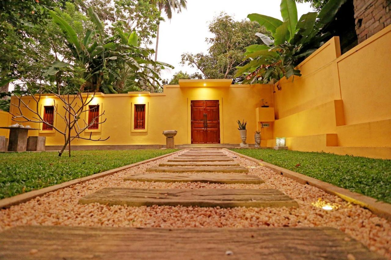 Villa Sanni 18 Hikkaduwa Exterior photo