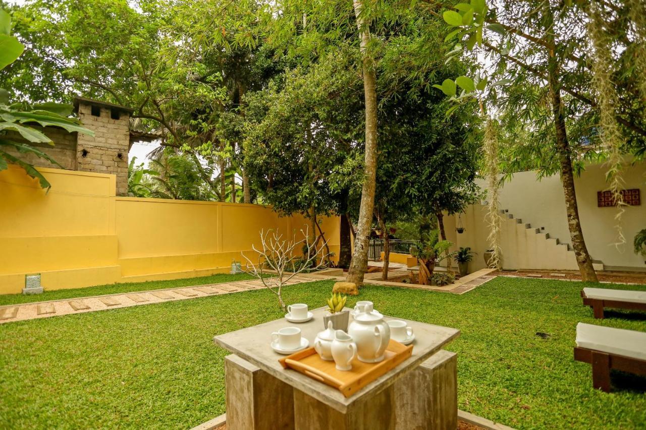Villa Sanni 18 Hikkaduwa Exterior photo